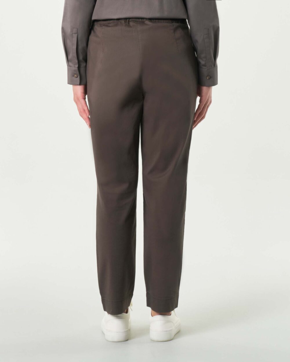Joggers marroni in cotone stretch con coulisse inserita in vita - immagine 2